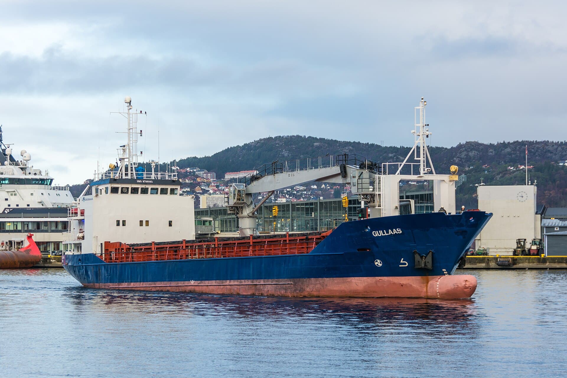 Un cargou maritim numit „Gallinas”, aflat într-un port. (Foto de arhivă: Gordon Leggett / CC BY-SA 4.0, Wikimedia Commons)