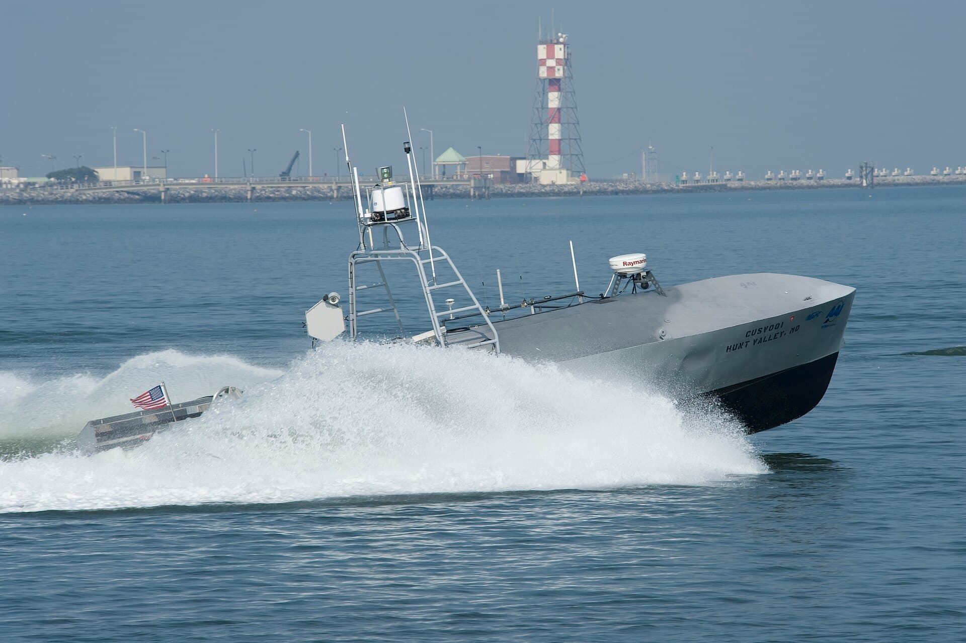 Portul Constanța: două sisteme Triton pentru drone maritime (Foto de arhivă: U.S. Navy photo by Mass Communication Specialist Seaman Scott Youngblood / Public domain, Wikimedia Commons)