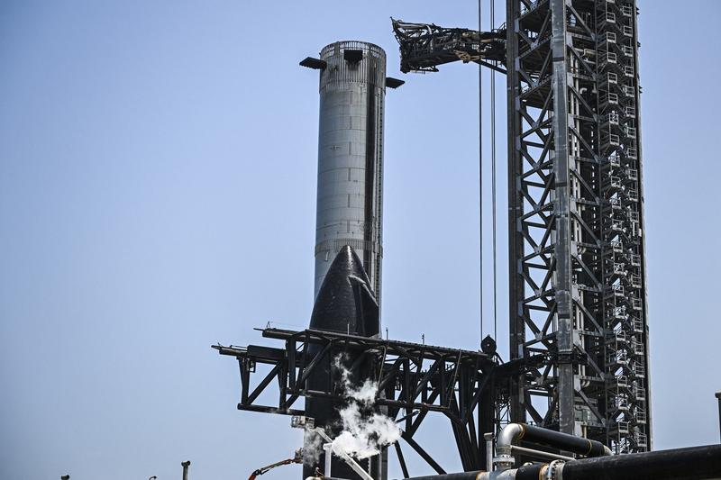 HOTNEWS.RO: SpaceX va scrie istorie săptămâna viitoare, cu prima misiune extravehiculară privată - HotNews.ro