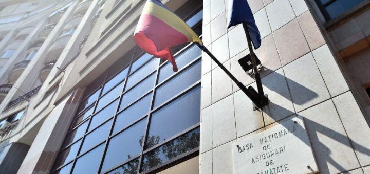 HOTNEWS.RO: Premieră în Sănătatea din România: Colegiul Medicilor a dat în judecată Casa Națională de Asigurări