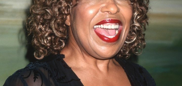 HOTNEWS.RO: Legendara Roberta Flack, câștigătoare a patru premii Grammy, a murit la 88 de ani. „A doborât granițele și recordurile”